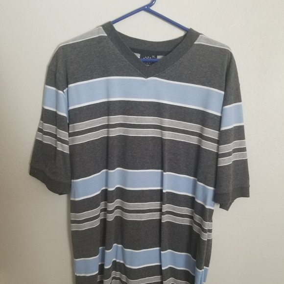 Mens Gray/ pullover shirt sz XL (S1067) - Picture 2 of 2